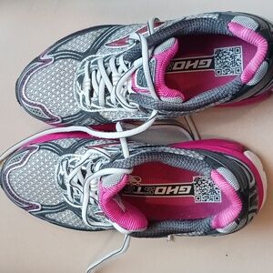 Ghost women's sneakers